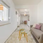 Gorgeous In Holiday home *