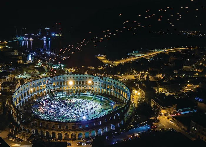 3 Bedroom Amazing In *