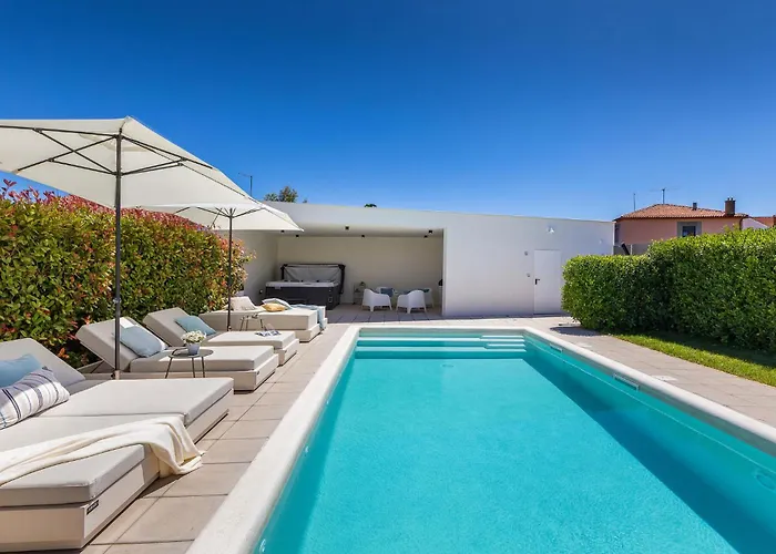 3 Bedroom Amazing In 펜션 *